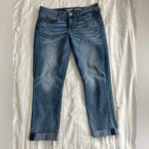 Levi’s Low Rise Cuffed Boyfriend Jeans 29”